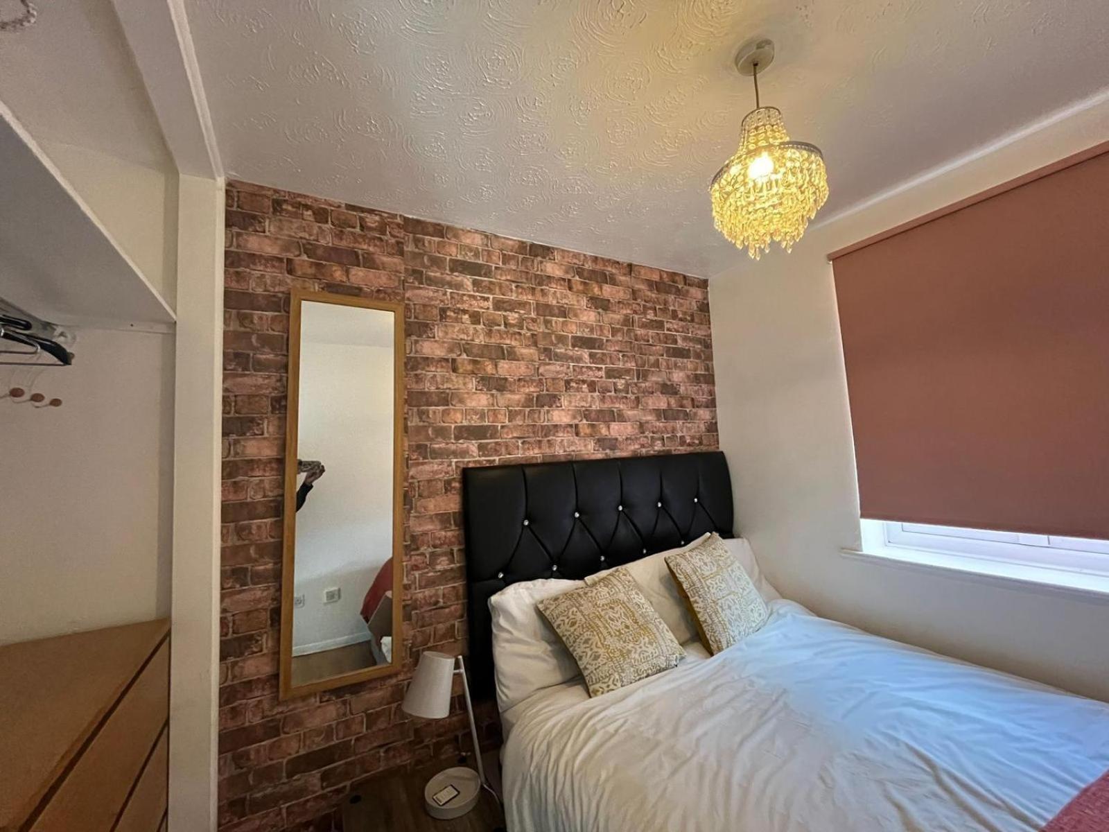 Stunning 1 Bedroom Apartment In Dagenham Esterno foto